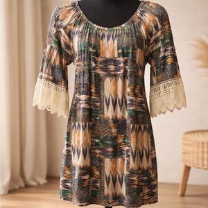 West Loop Geometric Mini Dress with Lace Cuffs